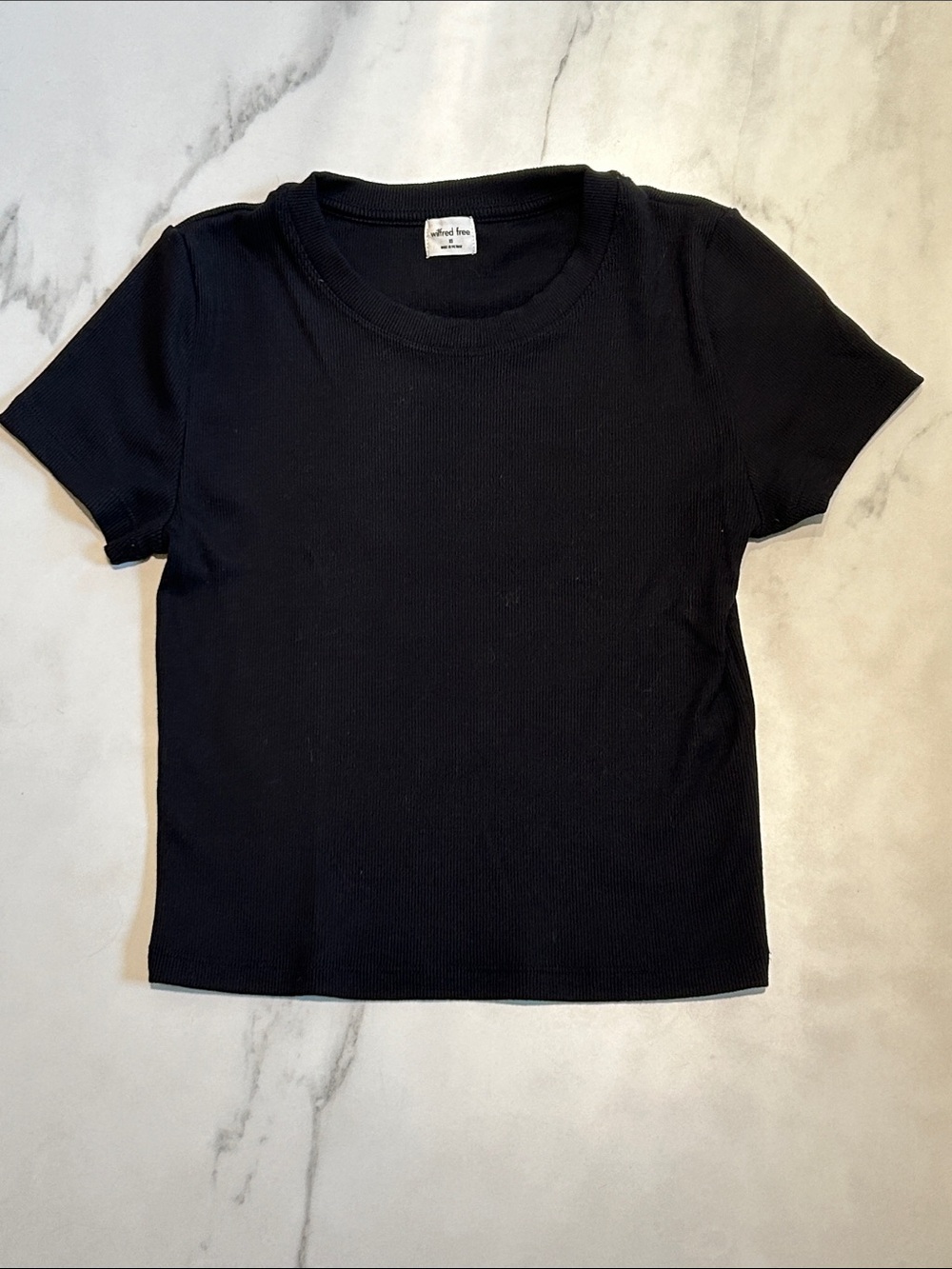Wilfred Black Short Sleeve Ribbed Tee